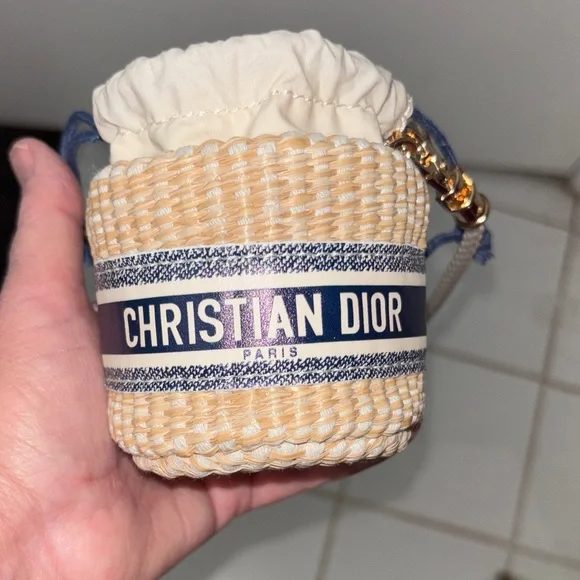 Dior Beige and Blue Woven Bag - Picture 4 of 5